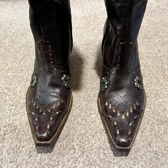 BCBG Leather Cowboy Boots Size 7 - Picture 7 of 16